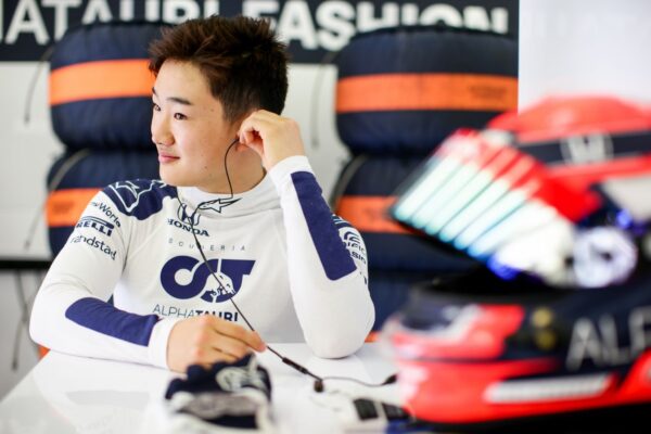 Tsunoda, heureux d'être dans les points pour son premier GP