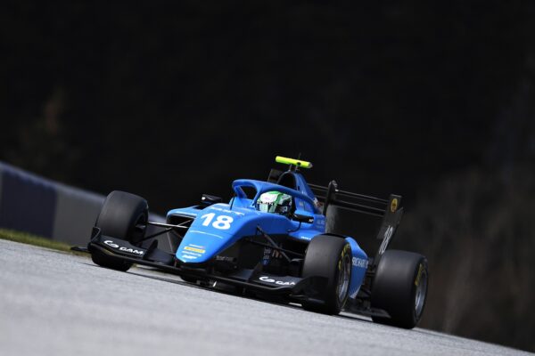 Caio Collet termine en tête des essais FIA F3 en Autriche