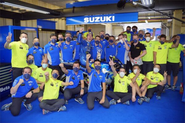 Suzuki prolonge son aventure en MotoGP