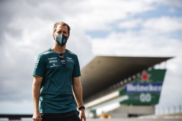 Vettel n'était pas frustré chez Ferrari mais veut gagner avec Aston Martin
