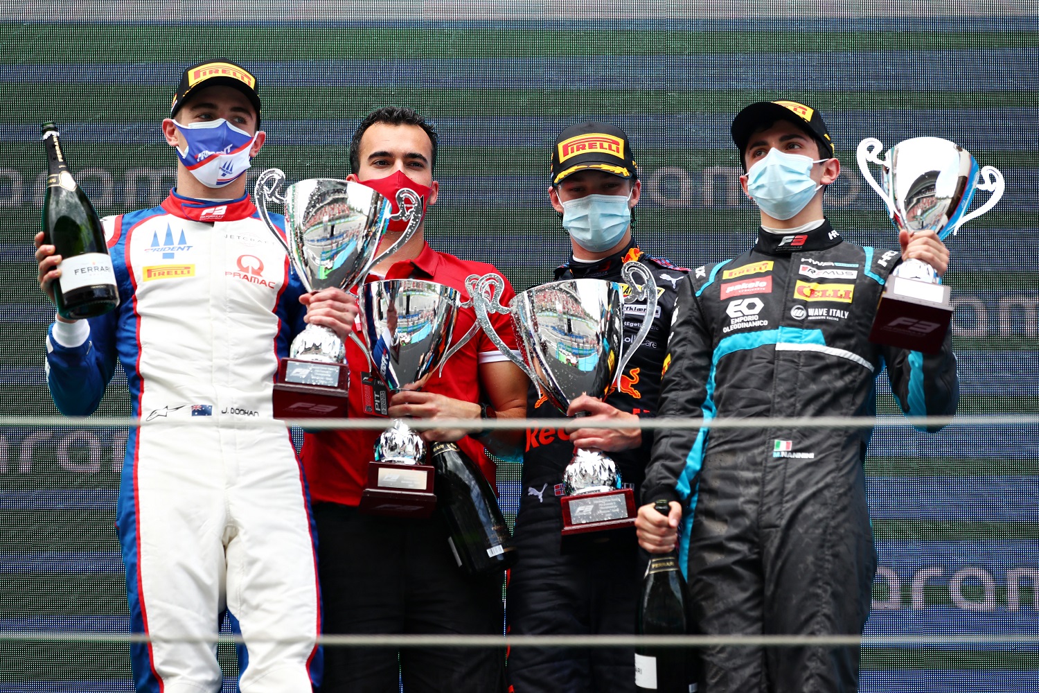 Dennis Hauger, Jack Doohan & Matteo Nannini podium race 3 barcelone 2021 FIA F3