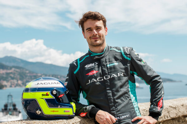 Tom Dillmann rejoint Jaguar Racing