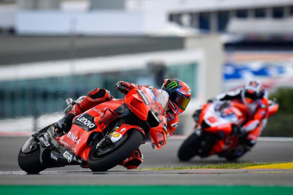 Huit Ducati en piste ? Possible selon Davide Tardozzi