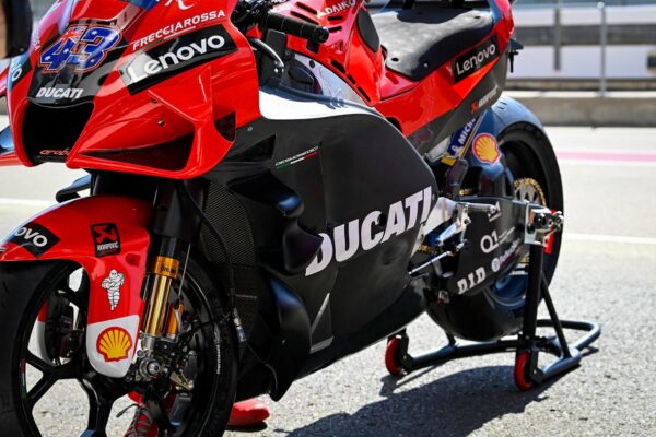 Ducati en discussion avec plusieurs équipes