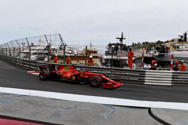 Grand Prix de Monaco, Qualifs : Pole et drapeau rouge pour Leclerc