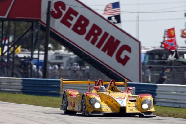 Penske avec Porsche pour un double programme IMSA / WEC en 2023