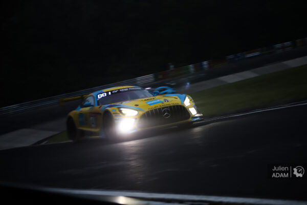24H Nürburgring : Drapeau rouge après 6 heures de course