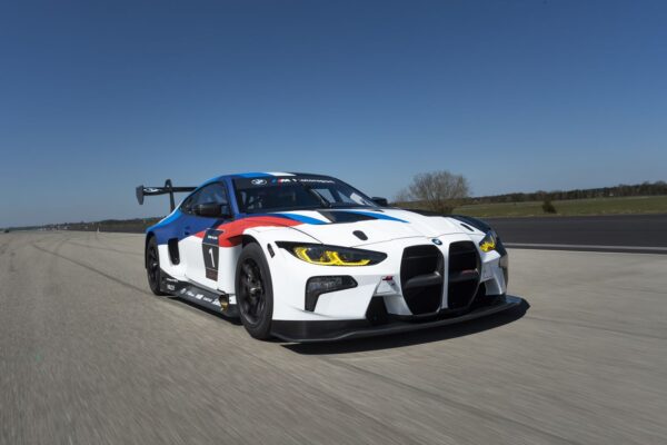 BMW dévoile la M4 GT3 aux 24 Heures du Nürburgring