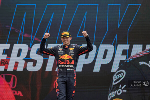 Verstappen : "Remporter cette course a été un travail d'équipe"