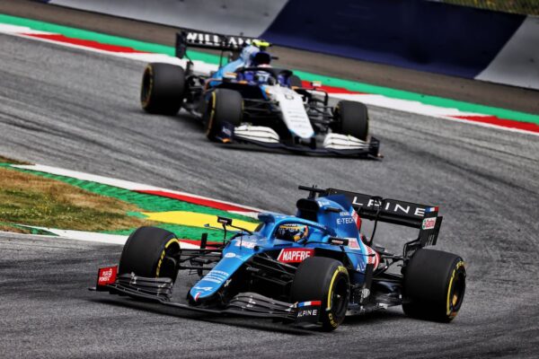 Alonso parvient à décrocher un point pour Alpine