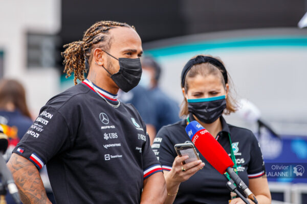 Hamilton prolonge avec Mercedes pour deux ans !
