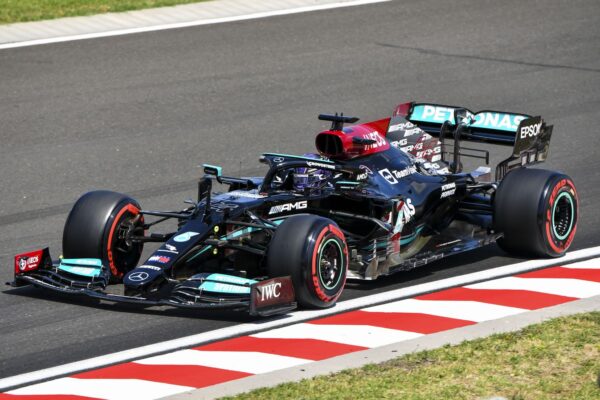 Grand Prix de Hongrie, EL3 : Hamilton d'un souffle sur Verstappen