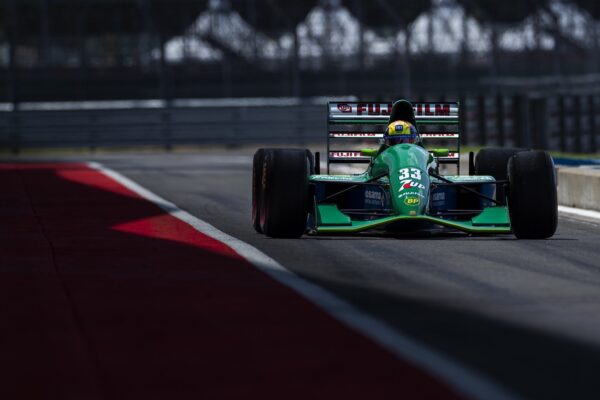 Mick Schumacher a roulé dans la Jordan 191 de son père