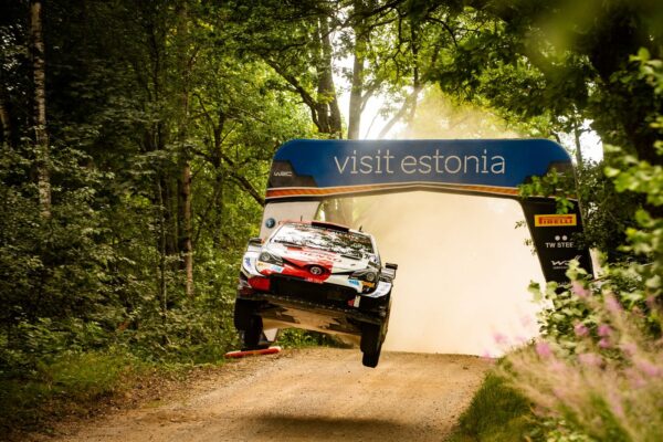 Rallye d'Estonie, J2 mi-journée : Rovanperä accroît son avance