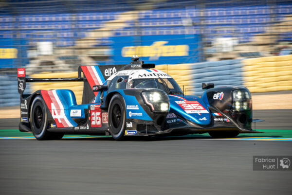 Une grande parade Alpine en marge des 24 Heures du Mans