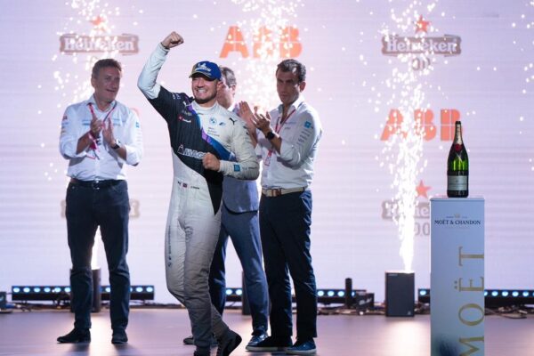 Jake Dennis prolonge chez Andretti en Formule E
