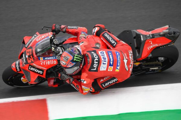 GP de Saint-Marin : Francesco Bagnaia en pole position