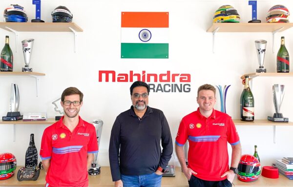 Mahindra Racing recrute Rowland et confirme Sims pour 2022