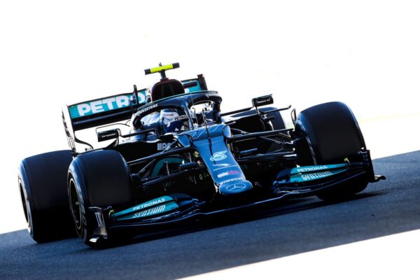 Mercedes fera partir Bottas en fond de grille à Sotchi