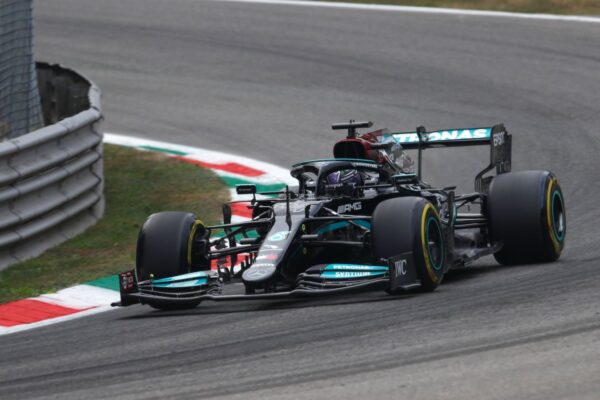 Grand Prix d'Italie, EL1 : Hamilton devance Verstappen