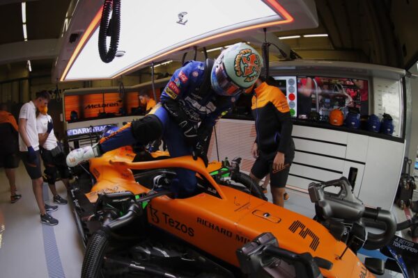 Ricciardo partira en fond de grille en Turquie