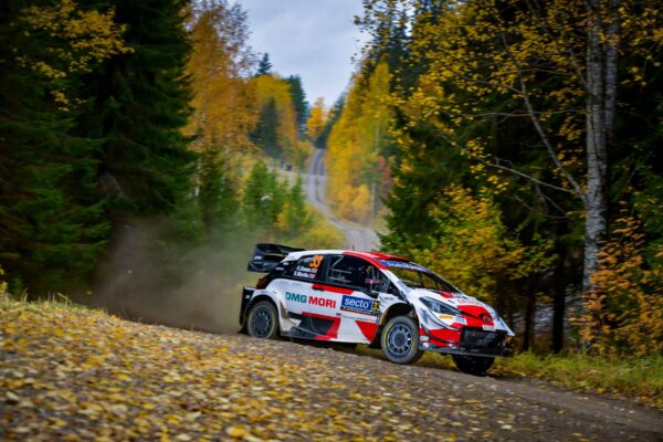 Rallye de Finlande : Evans maintient le suspens !