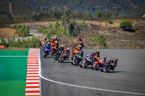 Les pilotes MotoGP, Moto2 et Moto3 engagés en 2022