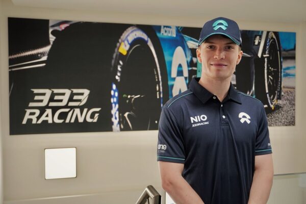 Dan Ticktum en Formule E chez NIO 333 en 2022