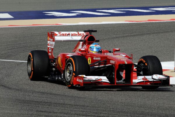 Ferrari et la banque Santander signent un contrat pluriannuel