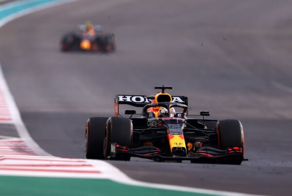 Grand Prix d'Abu Dhabi : Verstappen s'impose et devient Champion du Monde