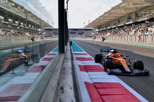 McLaren confirme des discussions avec le groupe Volkswagen