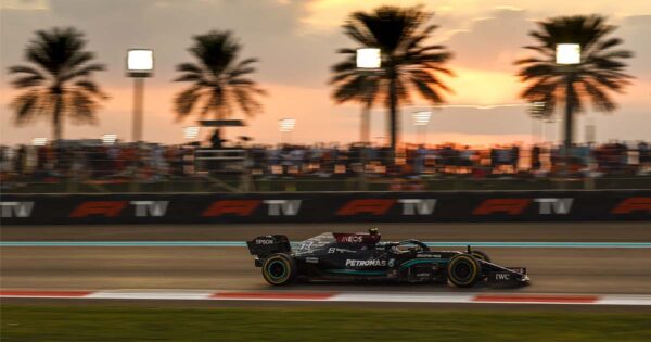 Le film de Brad Pitt sur la F1 sera diffusé sur Apple TV+