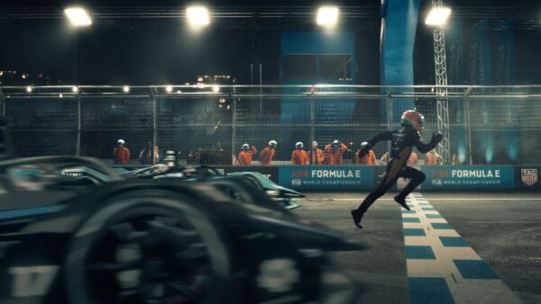 Un clip très maladroit pour la nouvelle saison de Formule E