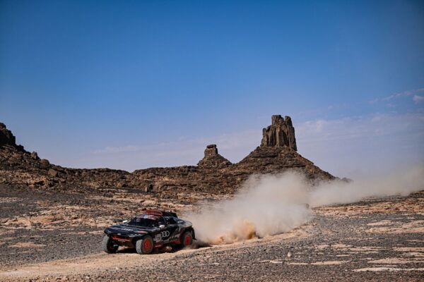 Dakar 2022, S10 : Au tour de Peterhansel d'imposer son Audi !