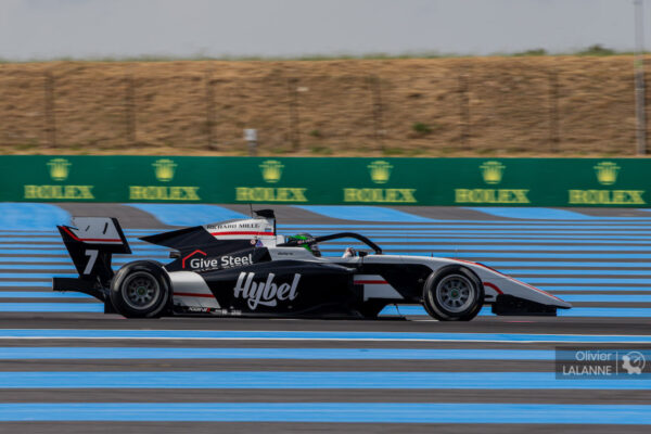 Plus que trois volants disponibles en FIA F2 pour la saison 2022
