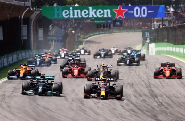 Finalement, moins de courses Sprint en 2022...
