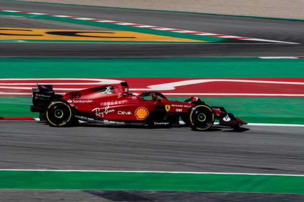 Une première journée sans problème pour Ferrari