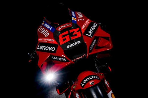 Ducati, à la chasse de la triple couronne