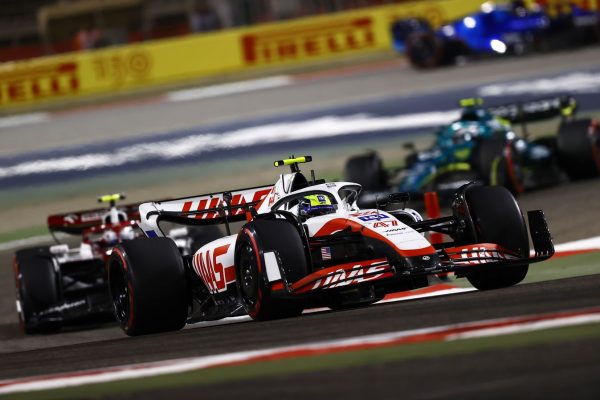 Steiner croit que la Haas sera compétitive partout en 2022
