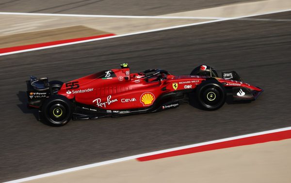 Bahreïn 2 : Sainz rapide, Alpine et McLaren au tapis
