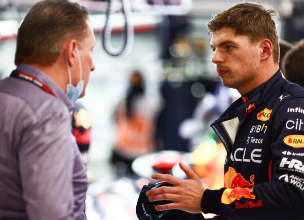 Norris et Verstappen fustigent un circuit "dangereux" à Jeddah