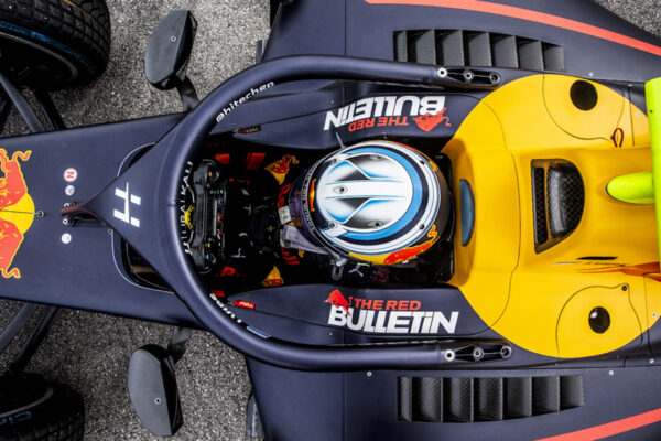 Hitech GP devient la pleine propriété d'Oliver Oakes