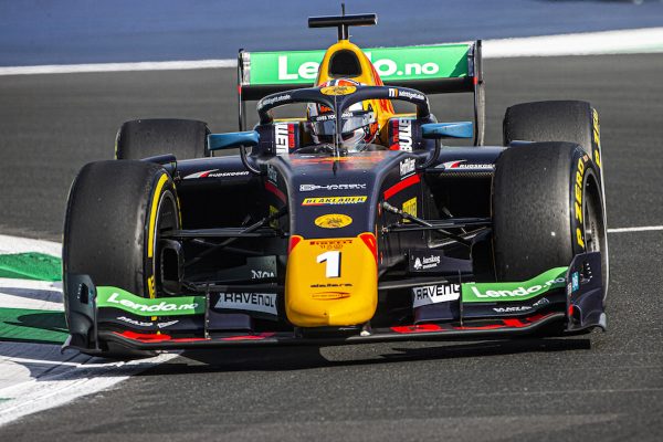 La pénalité de Dennis Hauger en FIA F2 expliquée