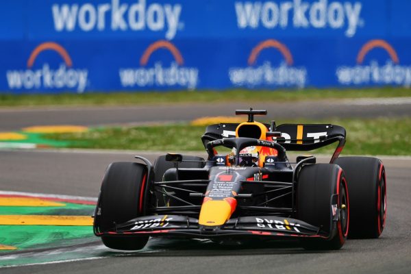 Émilie-Romagne, Sprint : Verstappen gagne son duel face à Leclerc