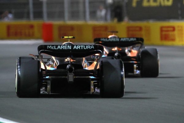 McLaren Racing conserve ses 3 étoiles environnement FIA