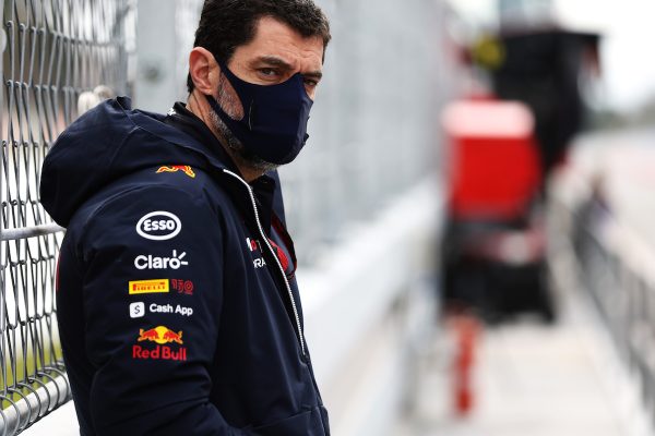 Guillaume Rocquelin avec le Red Bull Junior Team