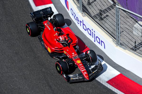 Leclerc vise désormais la victoire, Sainz regrette son erreur !
