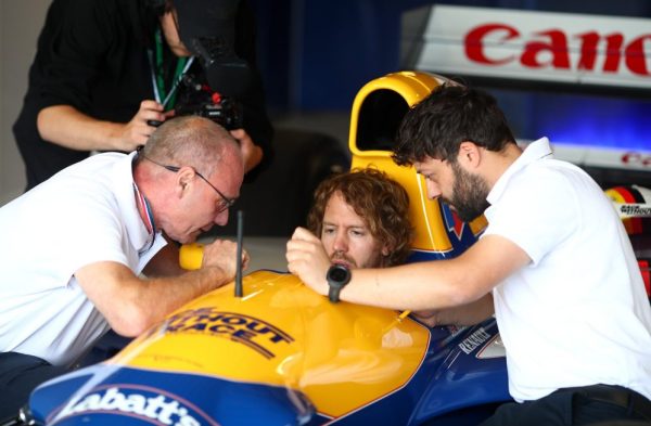 Vettel en démo avec la Williams FW14B de Mansell ce dimanche
