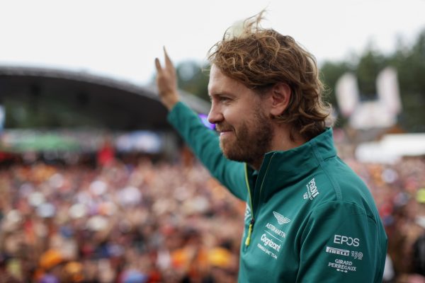 Vettel en démo ce week-end dans une Aston Martin de 1922