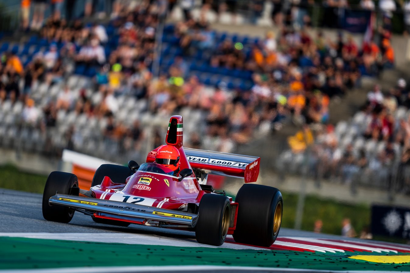 Mathias Lauda à bord de la Ferrari B312B3 lors de la Legends Parade au Grand Prix d'Autriche 2022